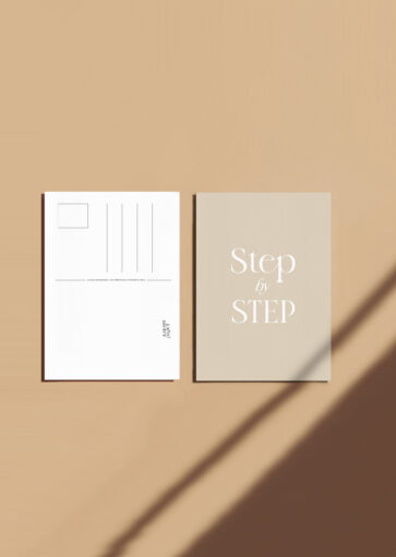 Carte postale Step by step