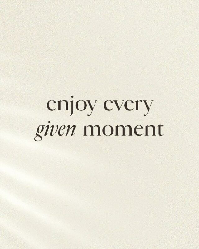 Enjoy every given moment ✨
.
.
#quoteoftheday #citation #enjoylife #enjoyeverymoment #citationdujour #quote